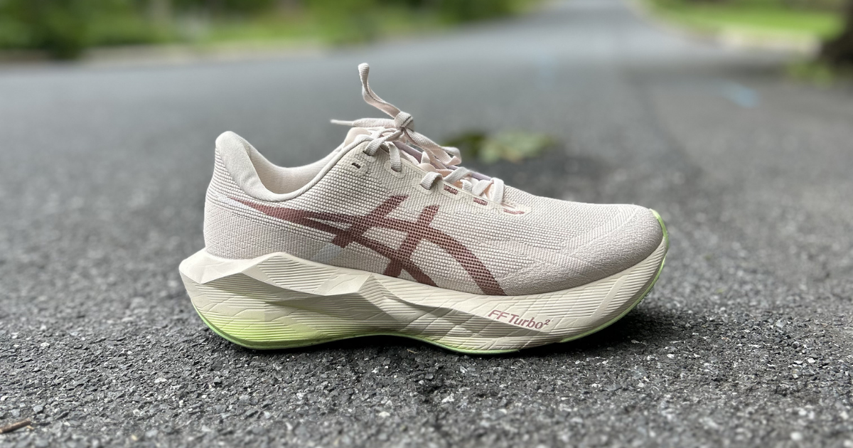ASICS Novablast 6