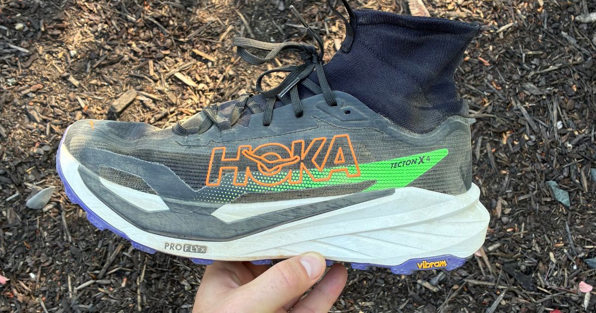 HOKA Tecton X 4 side profile